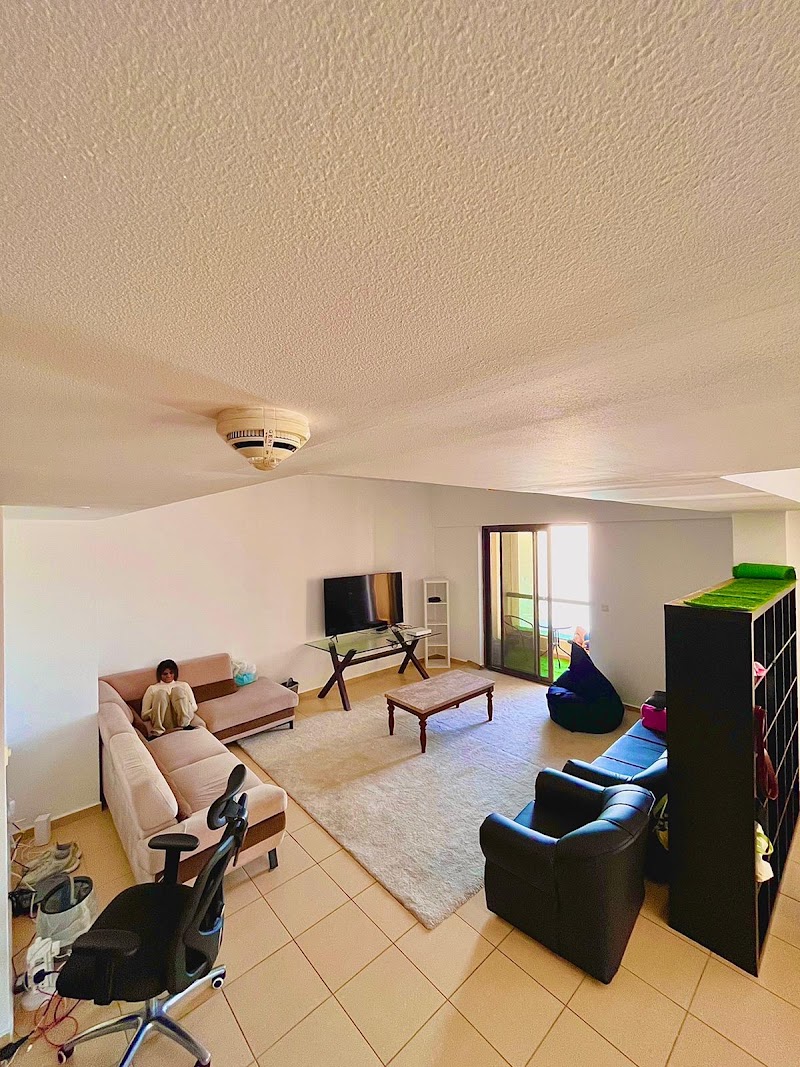 Palm View Hostel - Hostel in JBR Dubai - Palm View Hostel - Hostel in JBR Dubai Sadaf 7 - Marsa Dubai - Jumeirah Beach Residence - Dubai - United Arab Emirates
