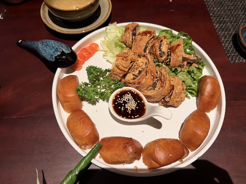Nhà hàng chay Shanti Vegan Đà Nẵng - Nhà hàng chay Shanti Vegan Đà Nẵng 31 Lê Đình Lý, Thanh Khê, Đà Nẵng 550000, Vietnam