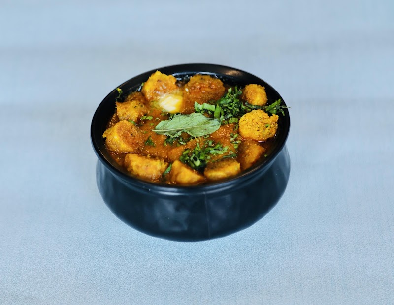 Kasuri - Veg. Restaurant - Kasuri - Veg. Restaurant Ground Floor, Hotel Ace Plaza, Gulab Bagh Rd, opp. Sindhi Dharamshala, Old City, Brahmpuri, Udaipur, Rajasthan 313001, India