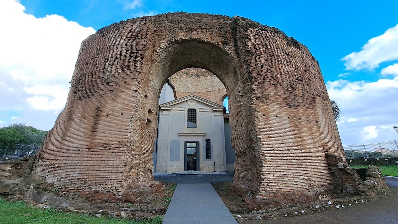 Mausoleum of Saint Helena at Tor Pignattara - Mausoleum of Saint Helena at Tor Pignattara, Via Casilina, 641, 00177 Roma RM, Italy