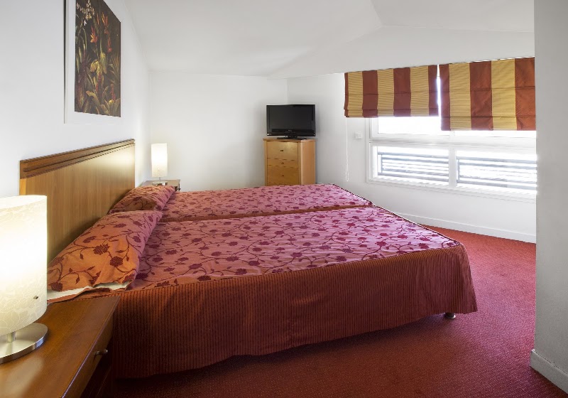 Cannes Croisette Prestige - Cannes Croisette Prestige 87 Rue d'Antibes, 06400 Cannes, France