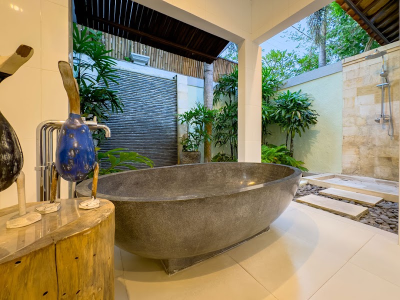 Villa Ginger Seminyak By Villa Bugis Seminyak - Villa Ginger Seminyak By Villa Bugis Seminyak Villa Ginger, Jl. Abimanyu Gg. Melon, Seminyak, Kec. Kuta, Kabupaten Badung, Bali 80361, Indonesia