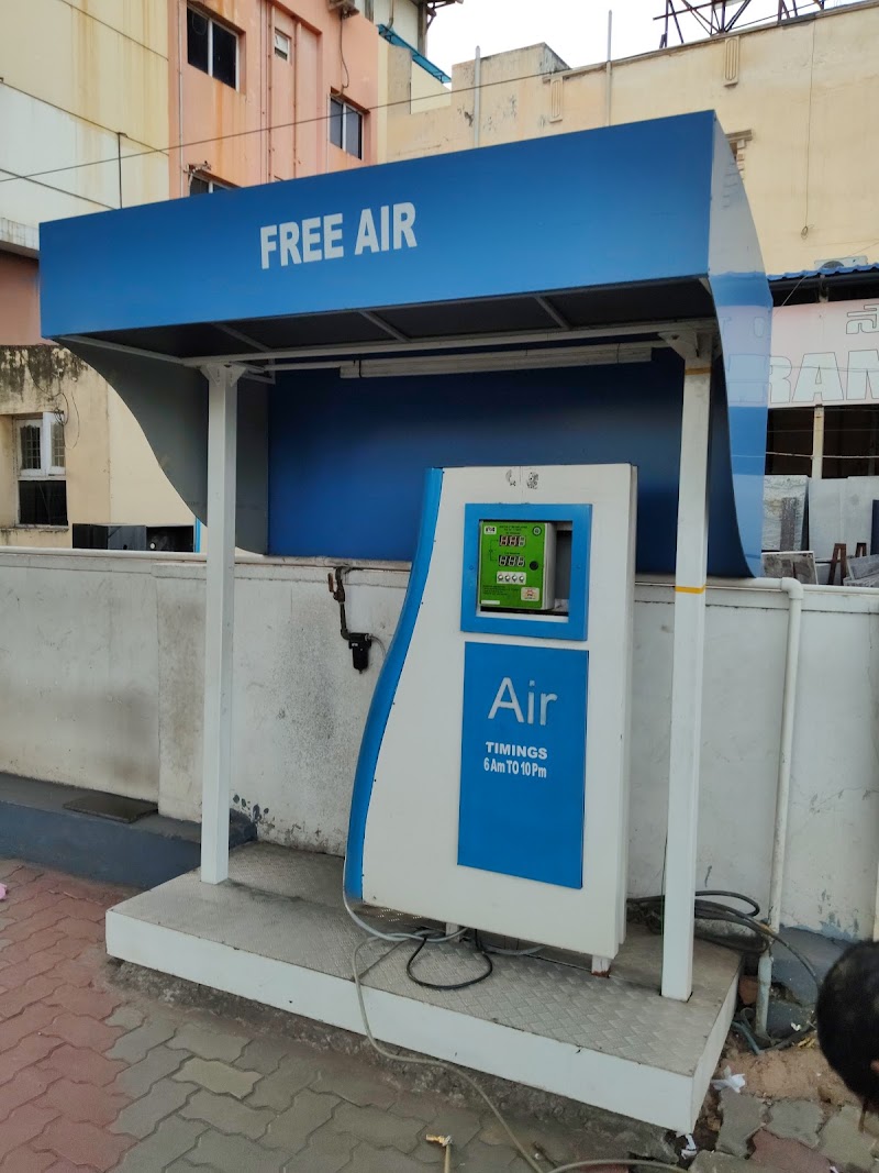 Bharat Petroleum - Bharat Petroleum, B.A.R. & Co, BPCL Petrol Bunk, # 53-17-17/2, Maddilapalem, P8QF+54C, NH16, Near Maddilapalem, Maddilapalem, Visakhapatnam, Andhra Pradesh 530013, India