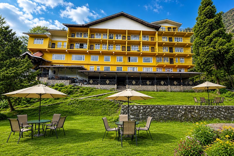 KHANGRI KARPO RETREAT & SPA - KHANGRI KARPO RETREAT & SPA Purano Bank, Lachung, Sikkim 737120, India