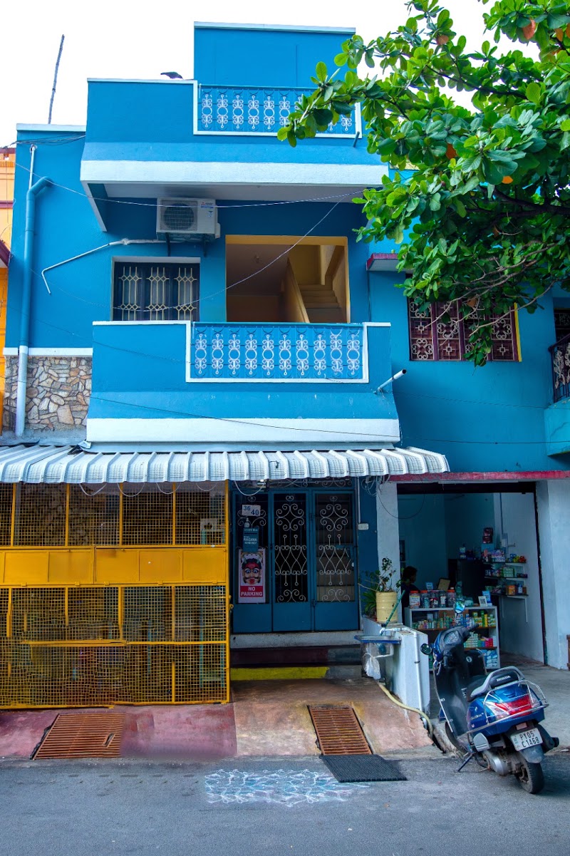 Corner Stays Near White Town - Corner Stays Near White Town 40, Perumal Koil St, near First Cry Shop, Viratipatu, Heritage Town, Puducherry, 605001, India