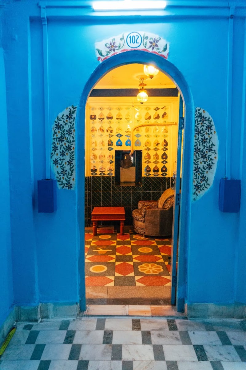 Dylan Cafe Restaurant and guest house