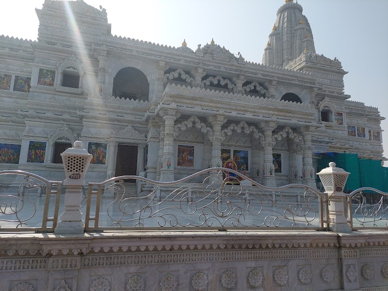 Vraj Vasundharam - Vraj Vasundharam Bhaktivedanta Swami Marg, Chaitanya Vihar, Rajpur Khadar, Vrindavan, Uttar Pradesh 281121, India