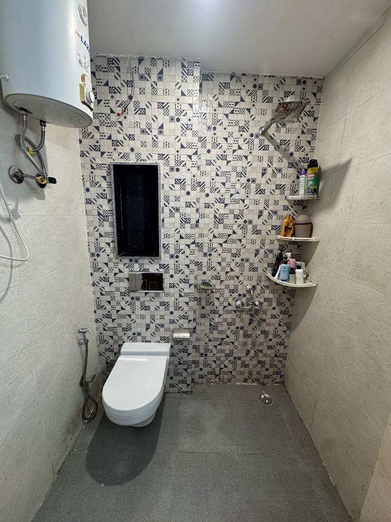 Parivar Co-living - Parivar Co-living, T 16/14, T Block, DLF Phase 3, Sector 24, Gurugram, Haryana 122002, India
