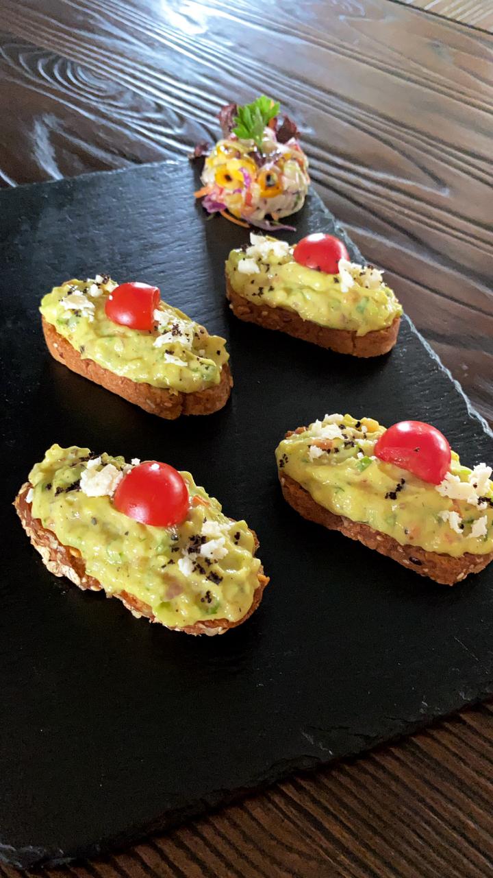 Una by Garde Manger - Una by Garde Manger 35, Jalvihar Colony Chowk, 6MQ4+6FH, 35, Jalvihar Colony Rd, Jal Vihar Colony, Civil Lines, Raipur, Chhattisgarh 492001, India