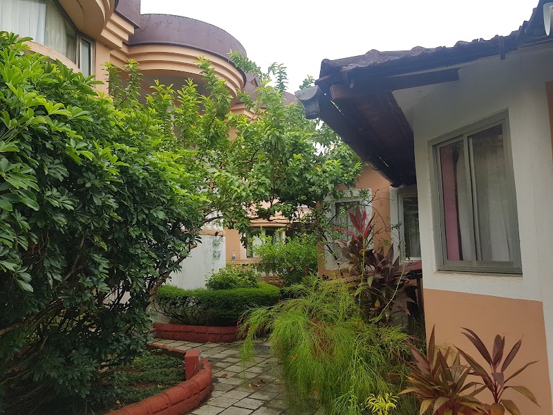 Lotus Hermitage - Lotus Hermitage, 7W4F+98M, Benaulim, Goa 403716, India
