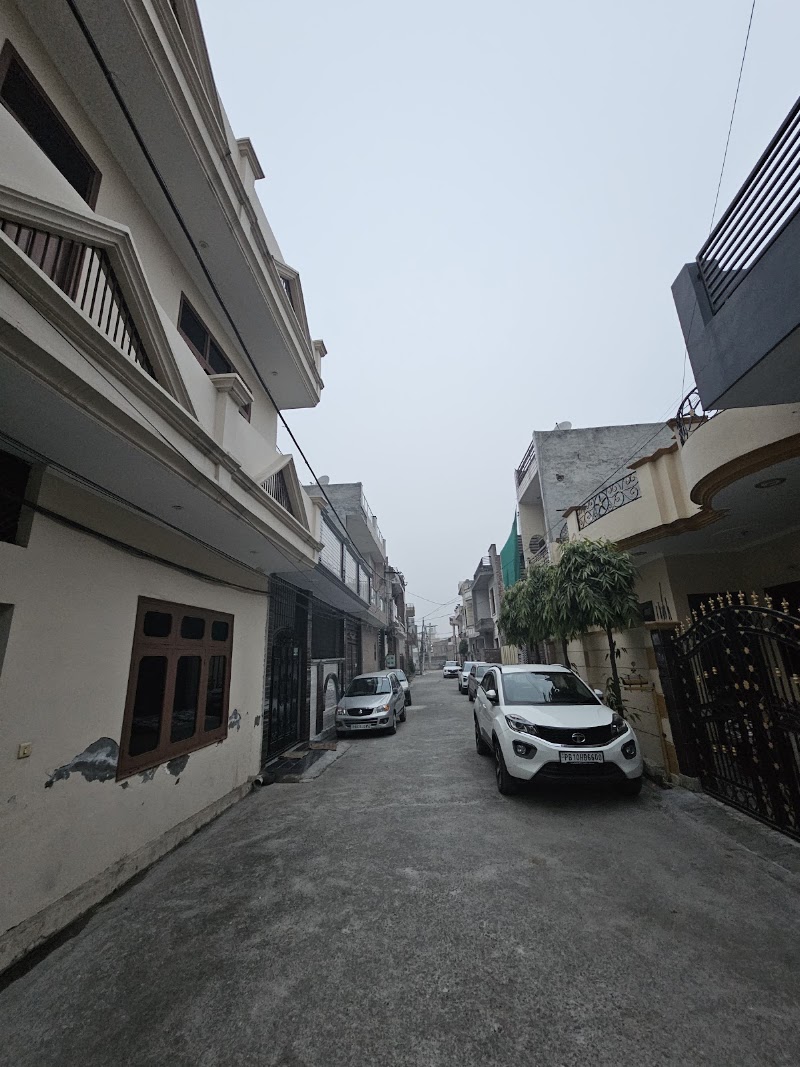 Bagpacks and Memories-A Luxury Home Stay