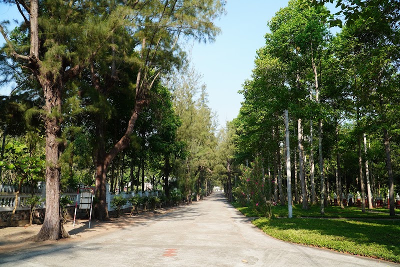 Bãi biển Hàn Mạc Tử - Bãi biển Hàn Mạc Tử, P6F8+QR2 Công viên Nhân Ái, khu vực 2, Quy Nhơn Nam, Gia Lai, Vietnam