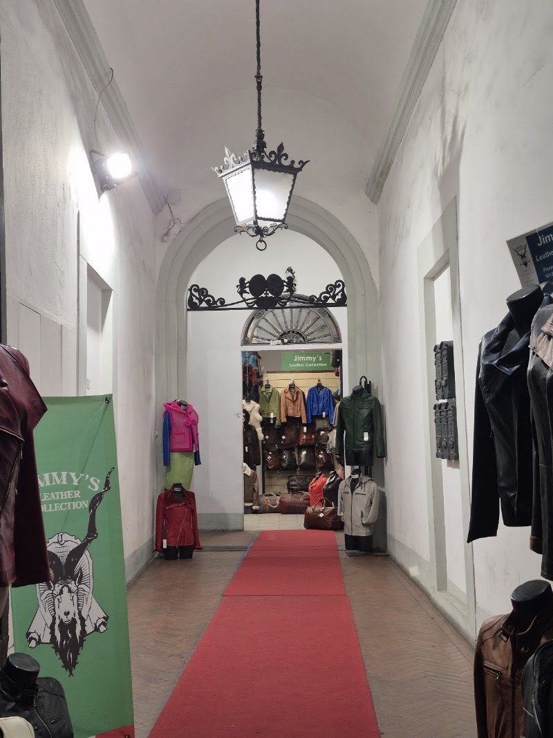 Jimmy's Leather Collection - Jimmy's Leather Collection, Piazza di San Lorenzo, 2r, 50123 Firenze FI, Italy