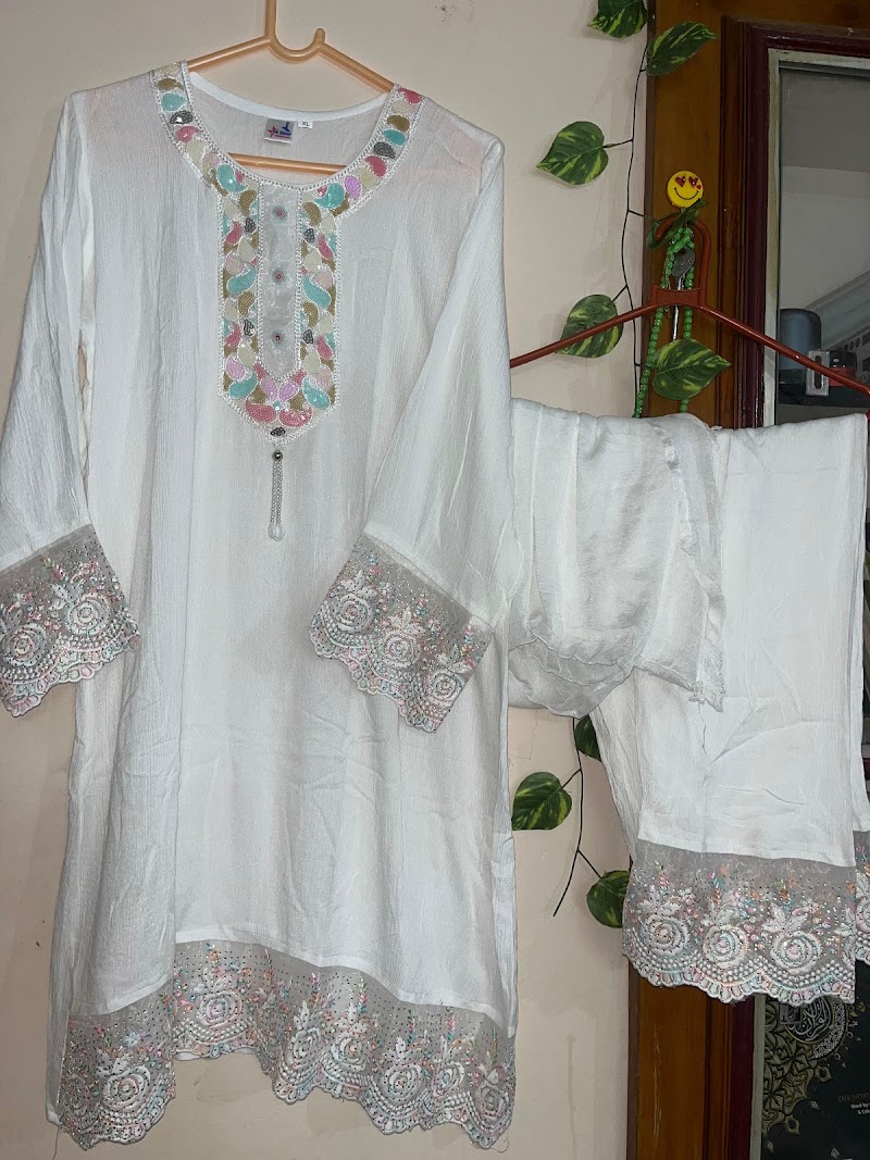 Chandni Brand Dresses - Chandni Brand Dresses Shop No 19, Kherwadi Rd, Kherwadi, Bandra East, Mumbai, Maharashtra 400051, India