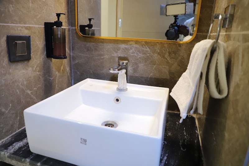 hotel welcome palace (family hotel ) 3 star. Near MC donalds new Delhi railway station & connaught place - hotel welcome palace (family hotel ) 3 star. Near MC donalds new Delhi railway station & connaught place 8725, Desh Bandhu Gupta Rd, near MC donalds, Arya Nagar, Paharganj, New Delhi, Delhi 110055, India