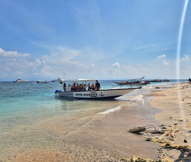 Penida Ferry Port - Penida Ferry Port, 8FFQ+7F2, Jl. Raya Toya Pakeh - Ped, Kec. Nusa Penida, Kabupaten Klungkung, Bali 80771, Indonesia