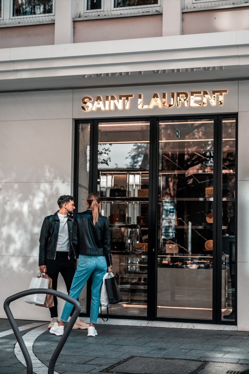 Saint Laurent - Saint Laurent, Goethestraße 7, 60313 Frankfurt am Main, Germany