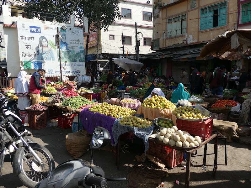 Tea and Spice Market - Tea and Spice Market, HMMV+F98, Unnamed Road, Danmandi, Nada Khada, Udaipur, Rajasthan 313001, India