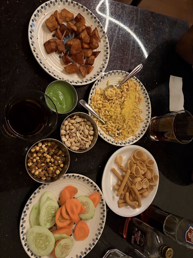Garden restaurant - Garden restaurant shop no 17, 90 Feet Rd, Railway Police Colony, Ghatkopar East, Mumbai, Maharashtra 400075, India