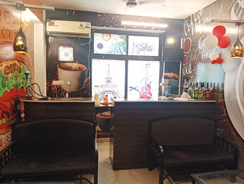 Blue Lounge Cafe