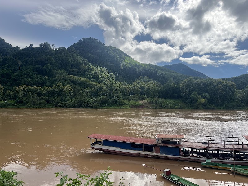 Manifa Travel Luang Prabang Office - Manifa Travel Luang Prabang Office, SAKKALINE RD, VAT SENE VILLAGE OPPOSITE OF, VILLA SANTI HOTEL, ຫຼວງພະບາງ, Laos