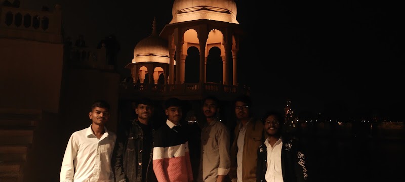 Shaurya Ghat Chambal River Front West Gate - Shaurya Ghat Chambal River Front West Gate 5RQM+5PQ, Kota Thermal Power Station Colony, Electricity Board Area, Kota, Rajasthan 324008, India