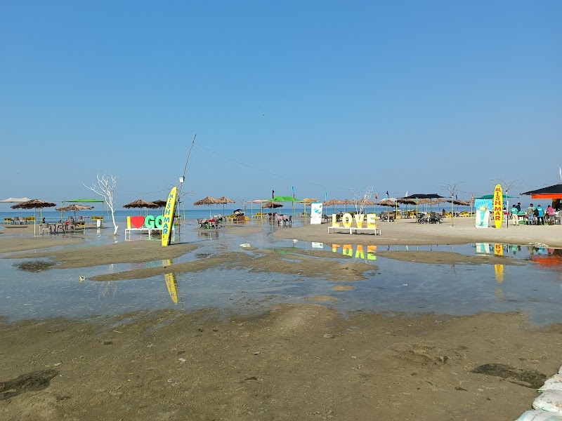 Majorda Beach - Majorda Beach Majorda Beach, Goa, India