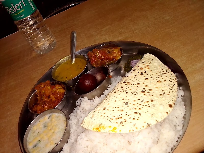 Gupta Canteen - Gupta Canteen Railway Station Rd, Bartansil, Khariar Road, Baniyatora, Odisha 766104, India