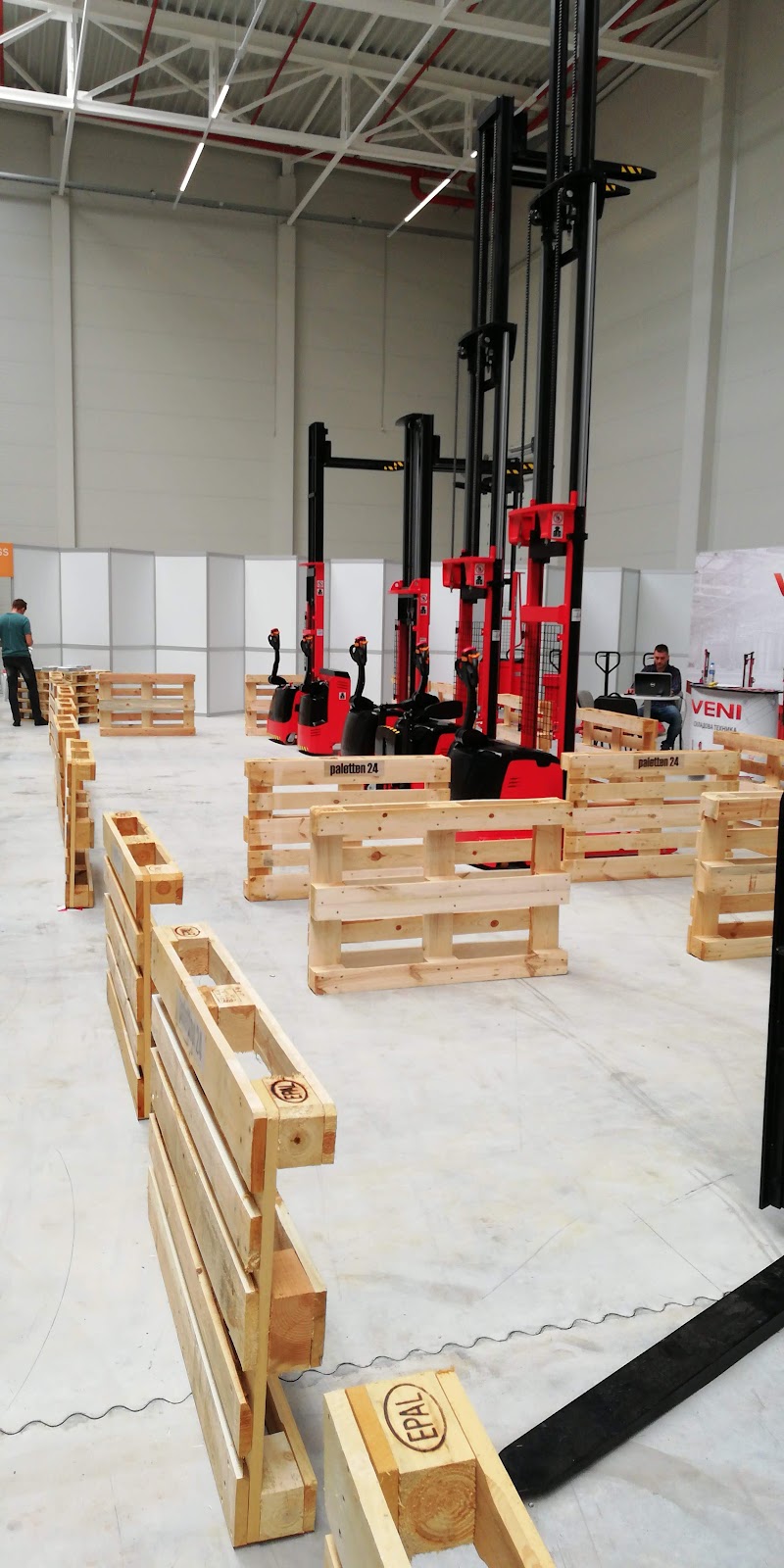 cargo-partner eood - cargo-partner eood, Научно-производствена зона Искър, ul. "Podpolk Vasil Zlatarev" 44а, 1528 Sofia, Bulgaria