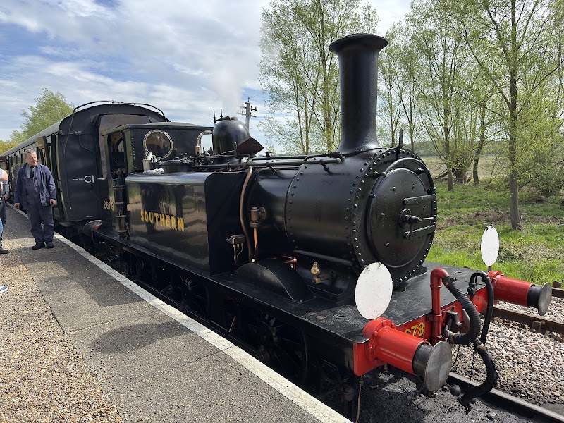 Kent & East Sussex Railway - (Tenterden Town, Station) - Kent & East Sussex Railway - (Tenterden Town, Station) Tenterden Town Station, Station Rd, Tenterden TN30 6HE, UK