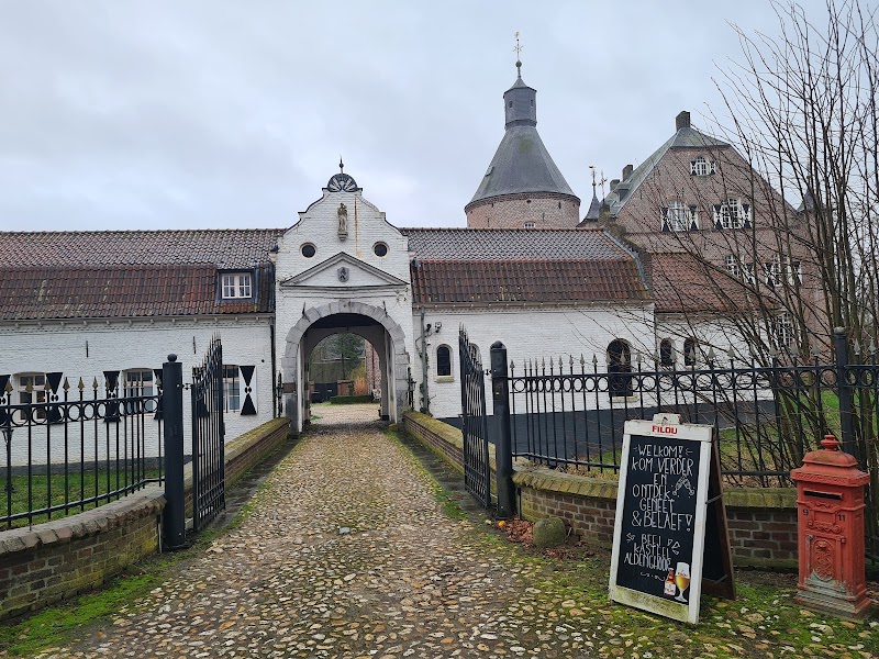Kasteel Aldenghoor - Kasteel Aldenghoor, Kasteellaan 11, 6081 AN Haelen, Netherlands