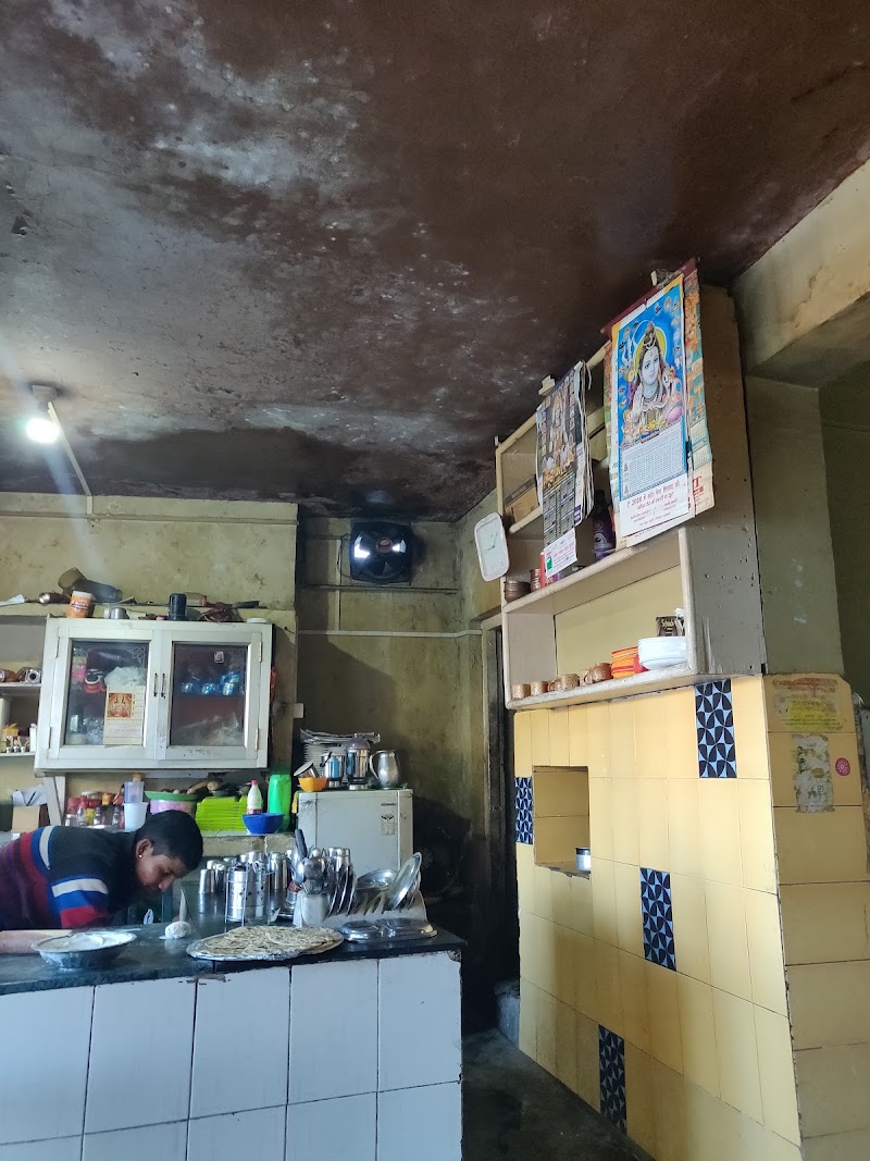 Bhatt ji ka Dhaba - Bhatt ji ka Dhaba CHF2+6Q5, Ramgarh, Uttarakhand 263137, India