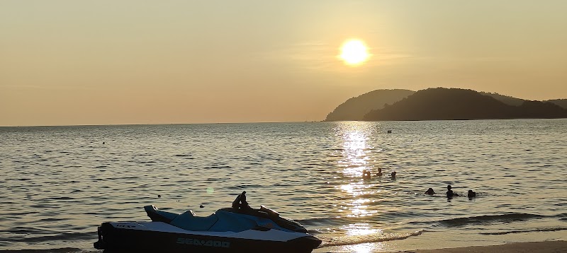 LANGKAWI FOUND WATERSPORT & TOUR ACTIVITY. - LANGKAWI FOUND WATERSPORT & TOUR ACTIVITY., Cenang at Route Ride Langkawi store, Jln Lubok Buaya Pantai, Kampung Lubok Buaya, 07000 Langkawi, Kedah, Malaysia