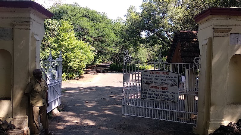 Bharatha Samaja Temple (Theosophical Society) - Bharatha Samaja Temple (Theosophical Society), 2758+GJP, Theosophical Society, Adyar, Chennai, Tamil Nadu 600020, India