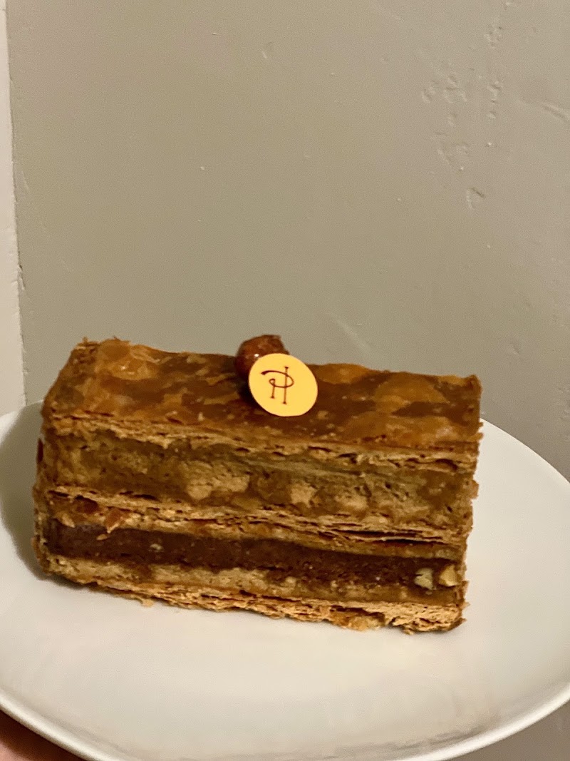 Pierre Hermé - Pierre Hermé 72 Rue Bonaparte, 75006 Paris, France