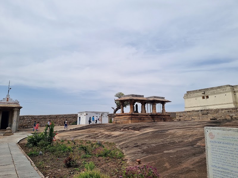 Chandragiri Hill - Chandragiri Hill, Karnataka 573135, India