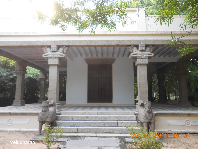 Zoroastrian Temple - Zoroastrian Temple, 2758+JXH, Theosophical Society, Besant Nagar, Chennai, Tamil Nadu 600020, India