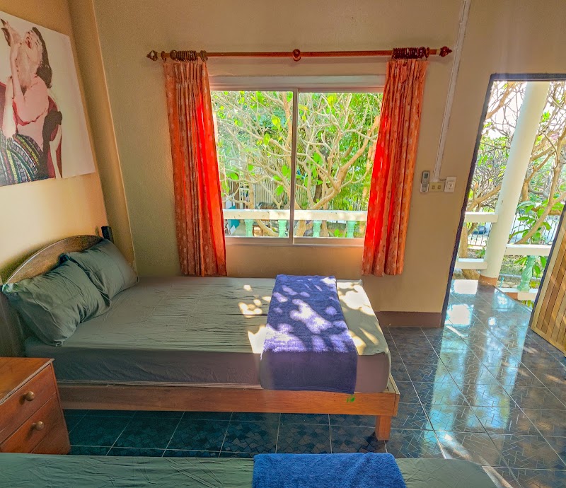 THE FUNKY MONKEY HOSTEL - 18 to 40 years old only - THE FUNKY MONKEY HOSTEL - 18 to 40 years old only, Haad Rin 74, Tambon Ban Tai, Koh Phangan, Chang Wat Surat Thani 84280, Thailand