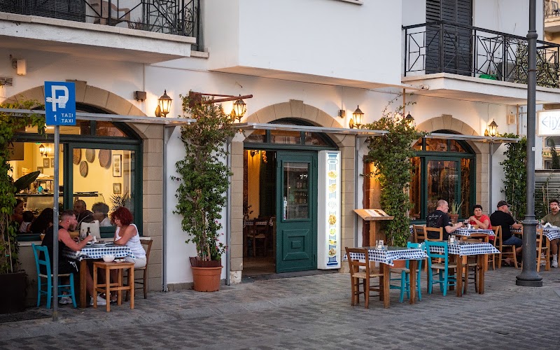 ELIYA Souvlaki - ELIYA Souvlaki Ayiou Lazarou 20, Larnaka 6020, Cyprus
