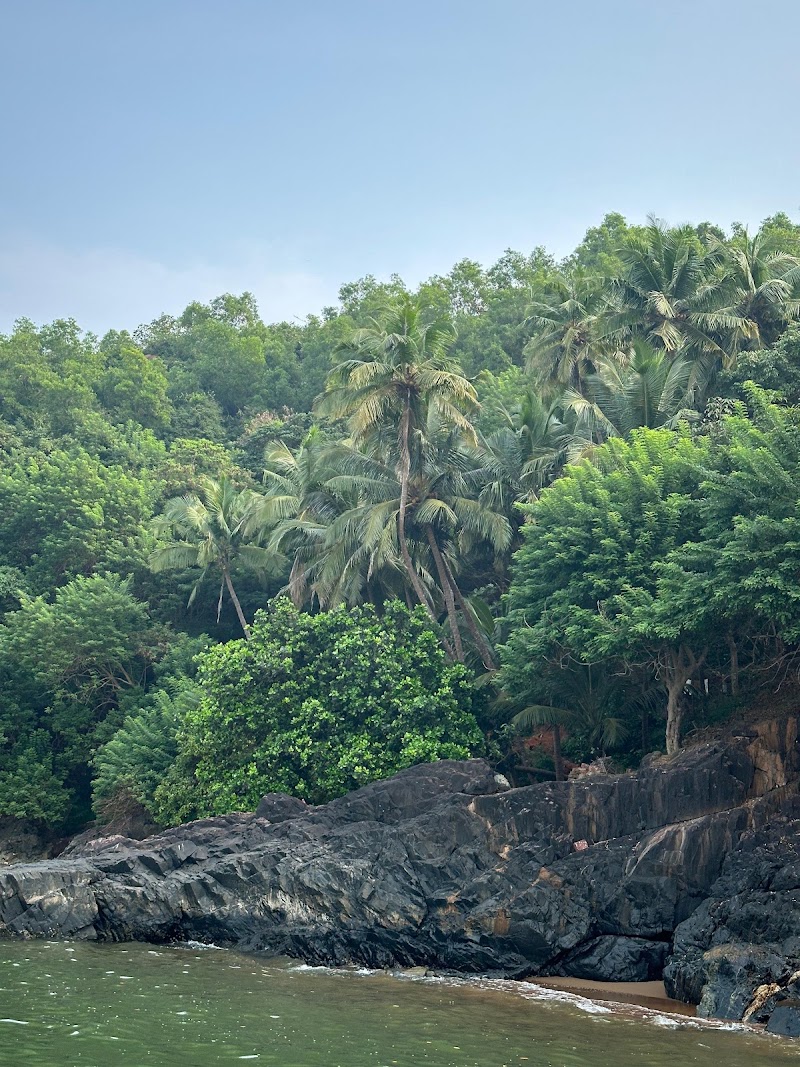 Halfmoon Beach Guest House - Halfmoon Beach Guest House G89J+6RJ, Gokarna, Karnataka 581326, India