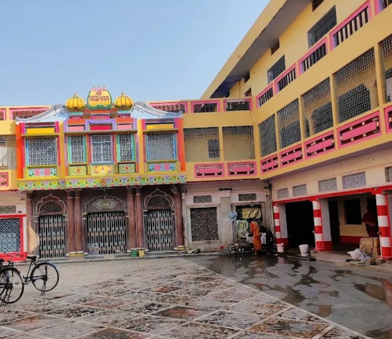 Janki Mahal - Janki Mahal R636+HCW, Ram Katha Park, Ayodhya, Uttar Pradesh 224123, India