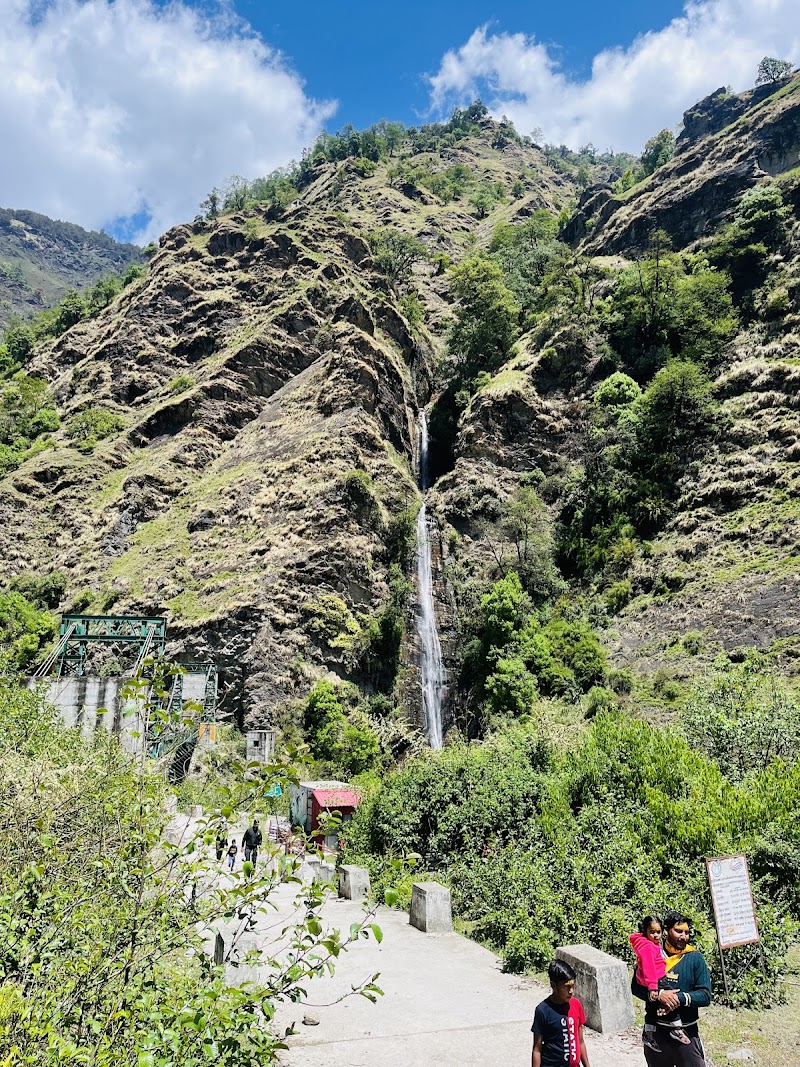 Kalpeshwar Waterfall - Kalpeshwar Waterfall GFX2+V5W, Urgam, Uttarakhand 246443, India