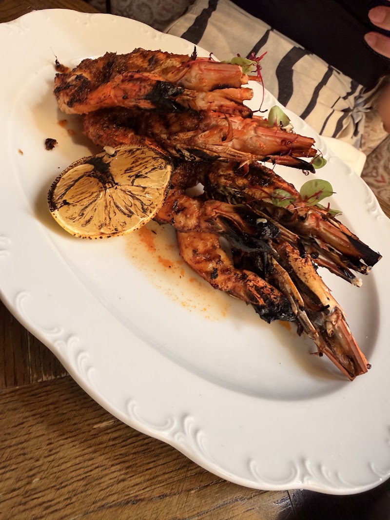 Nola Eatery & Social House - Nola Eatery & Social House JLT Cluster P - Al Thanyah Fifth - Jumeirah Lakes Towers - Dubai - United Arab Emirates