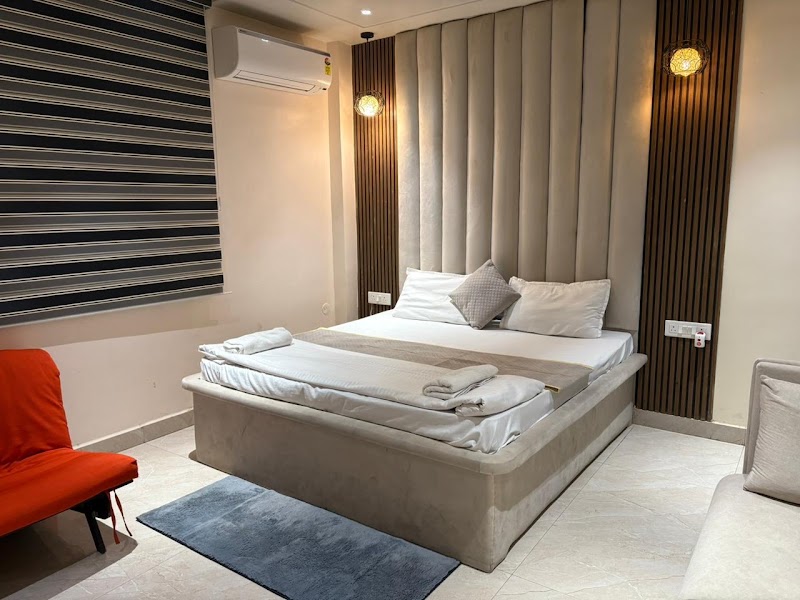 Luxury Sangam Stays - Luxury Sangam Stays FV43+287, Darbhanga Colony, George Town, Prayagraj, Uttar Pradesh 211002, India
