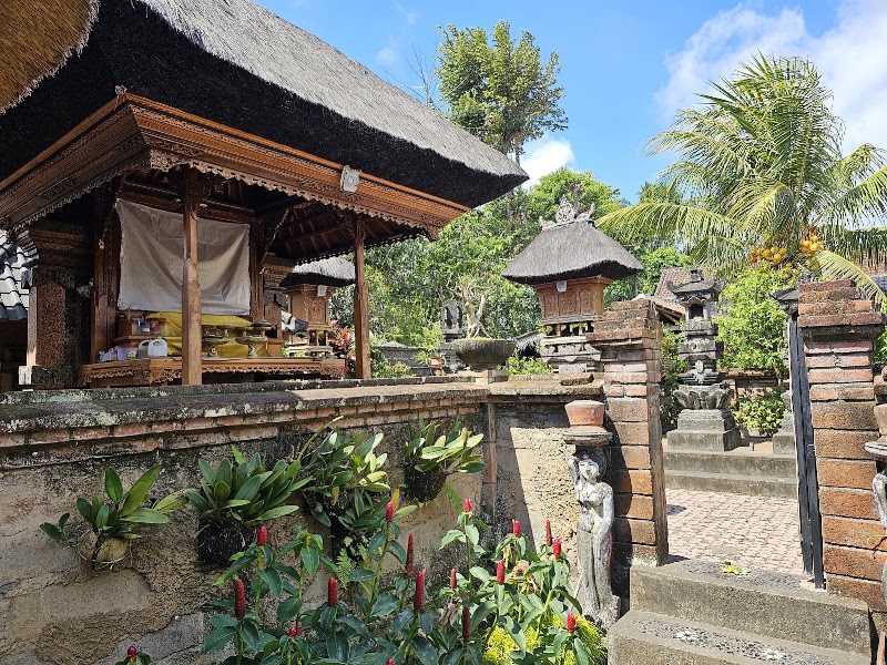 Mammoth Art Gallery And Wood Carving - Mammoth Art Gallery And Wood Carving, Jl. Raya Negara No.202, Batuan, Kec. Sukawati, Kabupaten Gianyar, Bali 80582, Indonesia