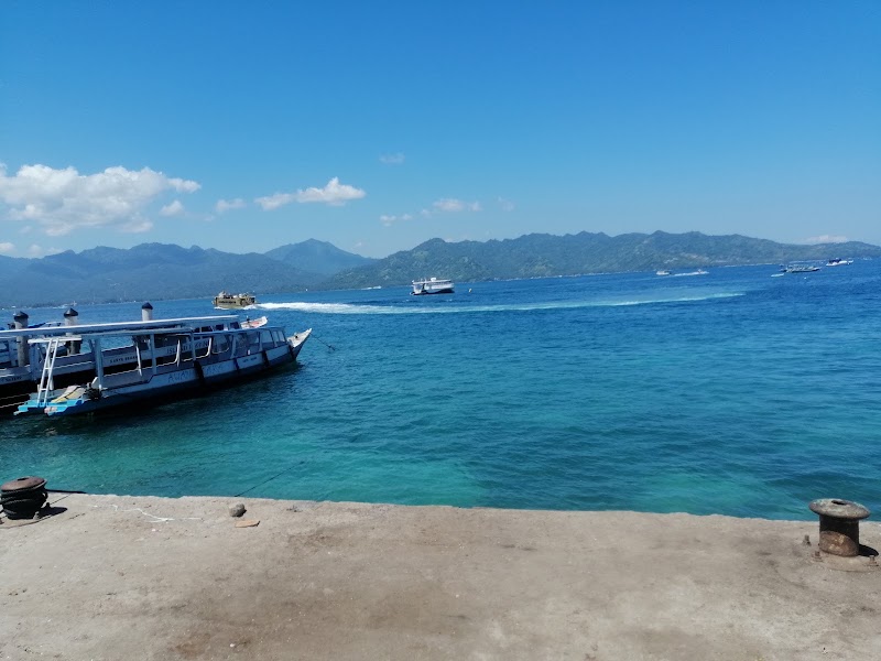Gili Gili Fast Boat Harbor, Padang Bai - Gili Gili Fast Boat Harbor, Padang Bai, Jl. Silayukti, Pelabuhan, Padangbai, Kec. Manggis, Kabupaten Karangasem, Bali 80871, Indonesia