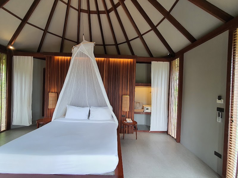 Haad Tien Beach Resort - Haad Tien Beach Resort 19 9, Amphoe Ko Pha-ngan, Chang Wat Surat Thani 84360, Thailand