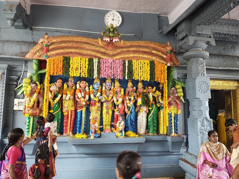 Jonnavada Temple - Jonnavada Temple FVHR+JC8, Jonnawada Old Bridge Rd, Jonnawada, Andhra Pradesh 524305, India