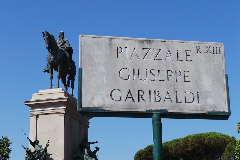 Piazzale Giuseppe Garibaldi - Piazzale Giuseppe Garibaldi, 00165 Roma RM, Italy