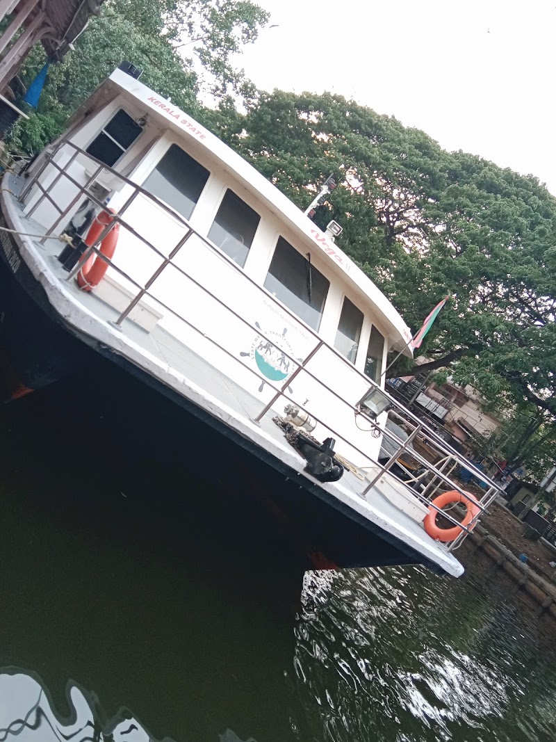 SWTD Boat Jetty, Alappuzha - SWTD Boat Jetty, Alappuzha, F8XX+XG9, Mullakkal, Alappuzha, Kerala 688011, India